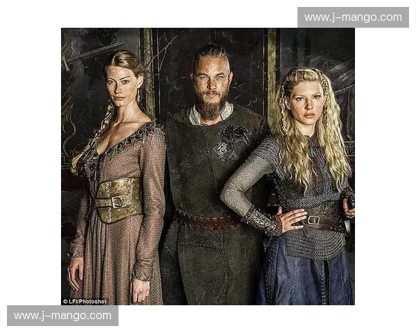 诸神黄昏的红与金：重回那个被勇士与骑士统治的圣洁之日