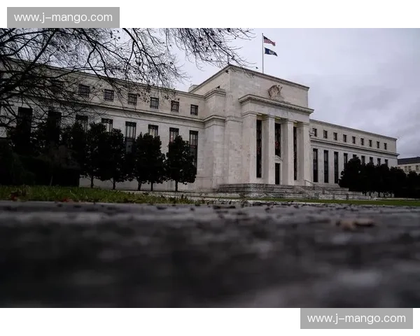 巅峰对决的每一帧:深度复盘那些改变格局的“中国vs美国”影像瞬间 巅峰对决的每一帧:深度复盘那些改变格局的“中国vs美国”影像瞬间